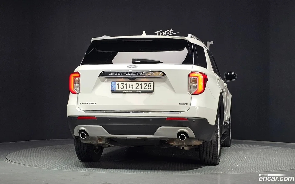 Ford Explorer 3.3 2022 — thumbnail 4