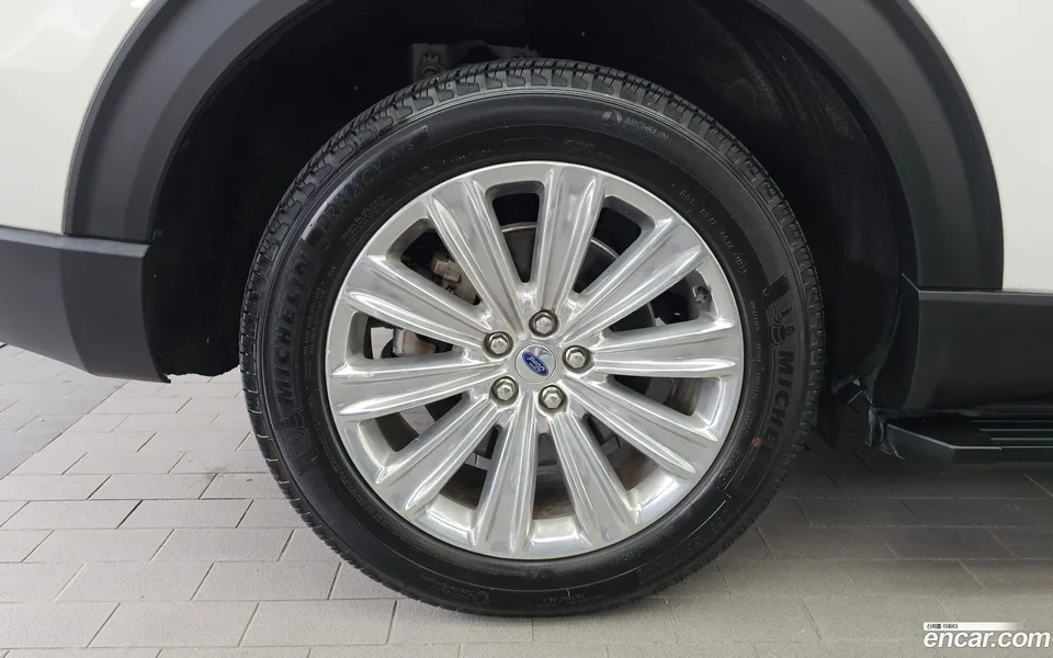 Ford Explorer 3.3 2022 — thumbnail 5
