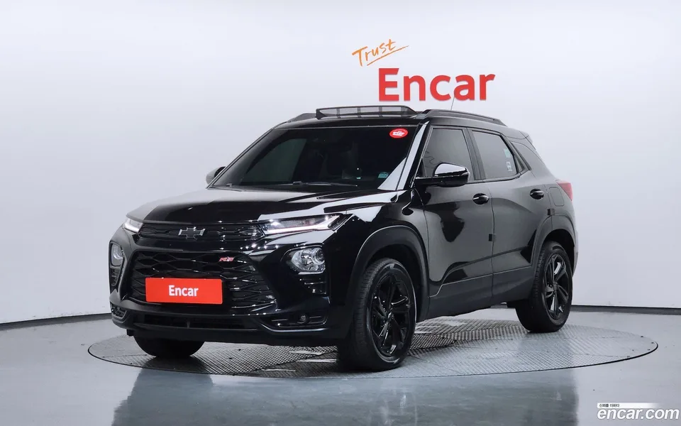 Chevrolet Trailblazer 1.3 4WD 2023 — photo 1, buy with delivery to Moscow