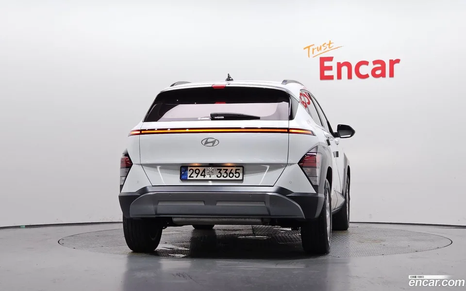 Hyundai Kona 1.6 2WD 2023 — thumbnail 4