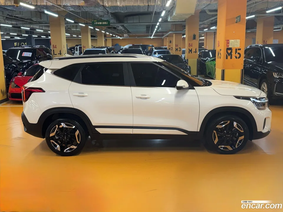 Kia Seltos 1.6 2WD 2025 — thumbnail 3