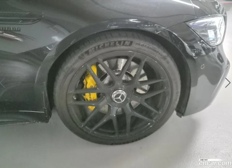 Mercedes-Benz AMG GT 4 43 4MATIC+ 2022 — thumbnail 5