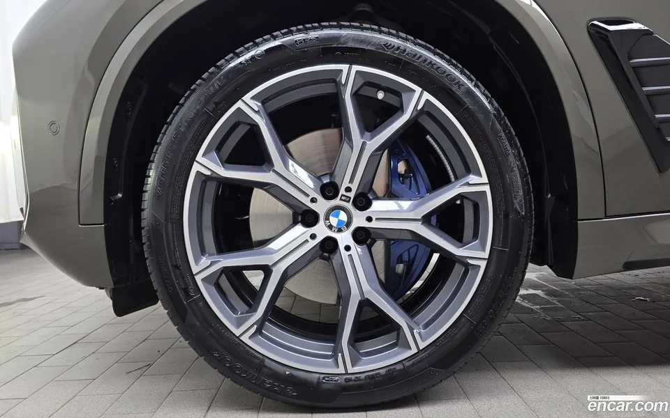 BMW X5 xDrive 30d M 2026 — thumbnail 2