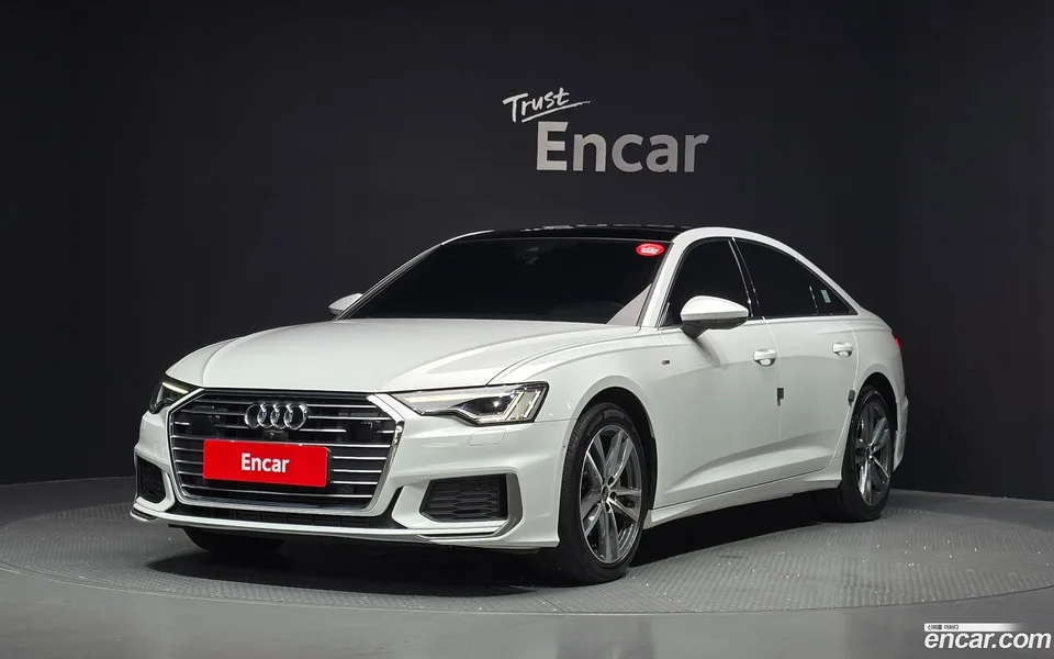 Audi A6 45 TFSI 2022 — photo 1, buy with delivery to Moscow