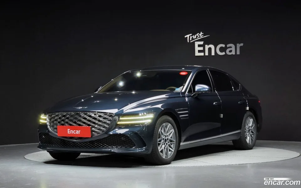 Genesis G80 2.5 2WD 2024 — photo 1, buy with delivery to Moscow