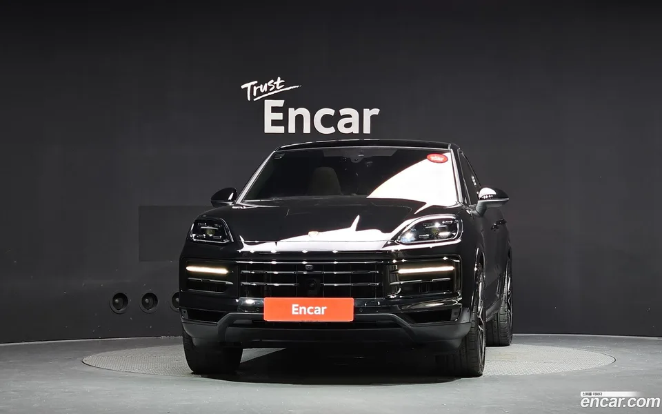 Porsche Cayenne 3.0 2025 — thumbnail 3