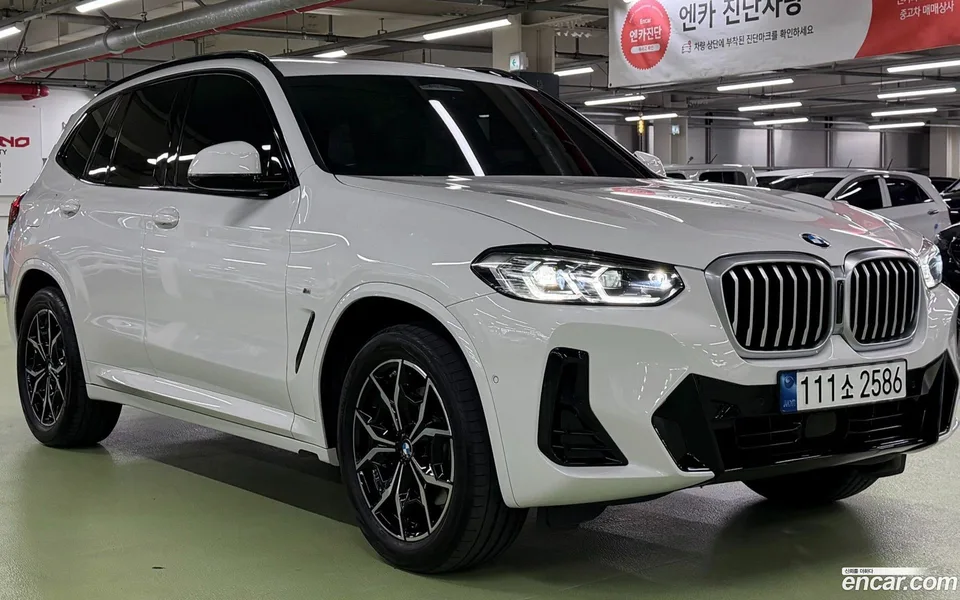 BMW X3 xDrive 20i M 2022 — thumbnail 3