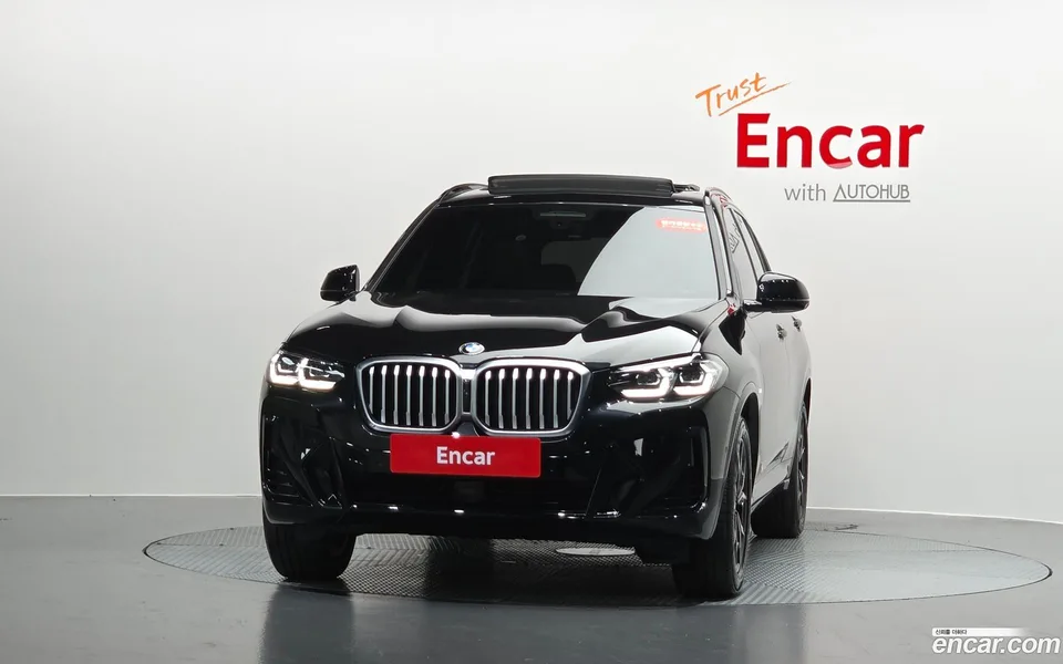 BMW X3 xDrive 20i M 2023 — thumbnail 3