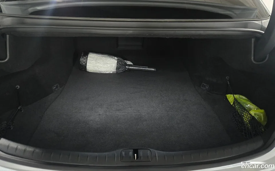 Genesis G80 2.5 2WD 2023 — thumbnail 4