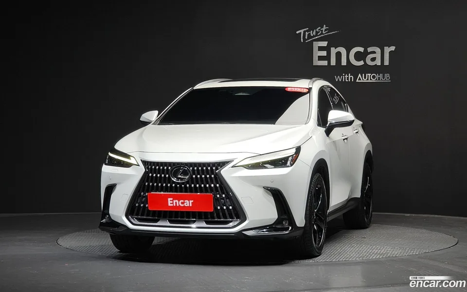 Lexus NX 350h 2022 — thumbnail 3