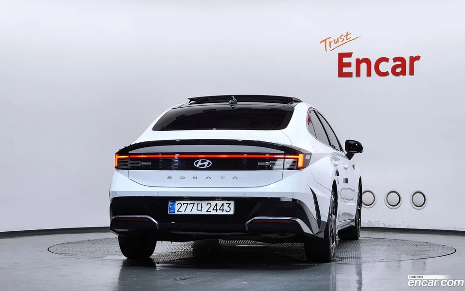 Hyundai Sonata The Edge Hybrid 2024 — thumbnail 4