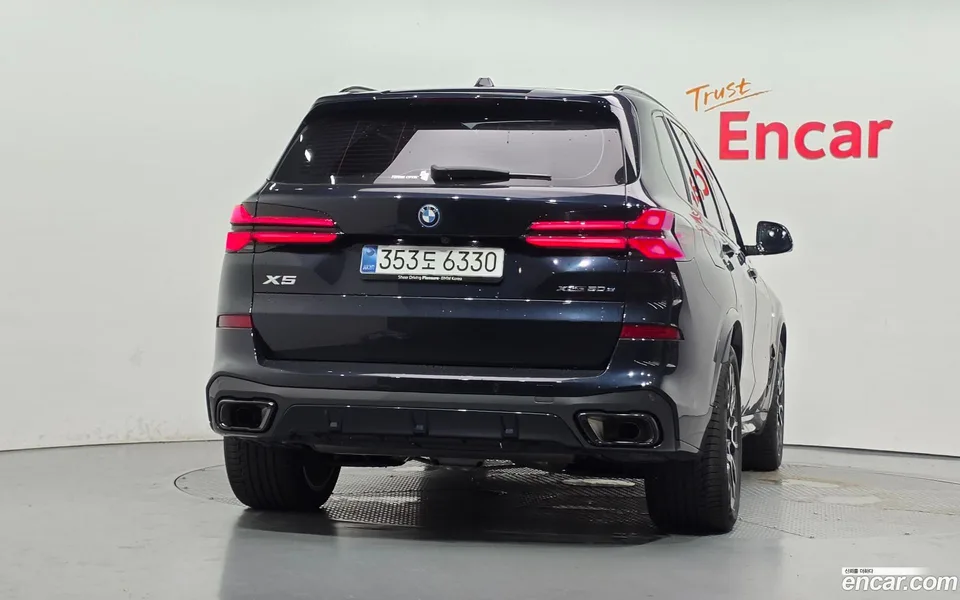 BMW X5 xDrive 50e M 2025 — thumbnail 4