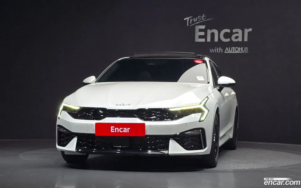 Kia K5 2.0 2024 — миниатюра 3