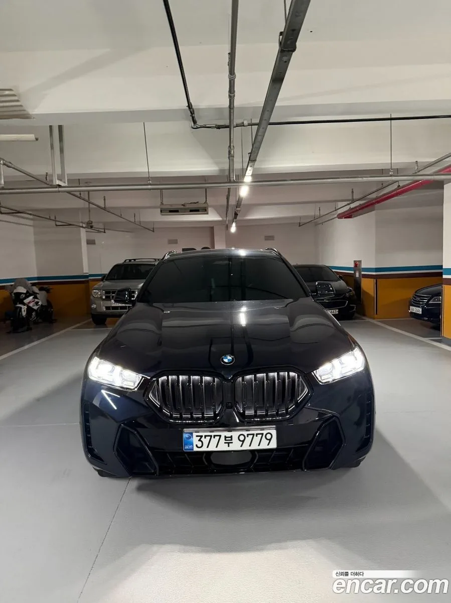 BMW X6 xDrive30d M 2025 — photo 1, buy with delivery to Moscow