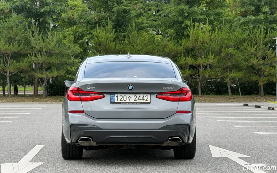 BMW 6 Series GT 630i xDrive M 2023 — thumbnail 4