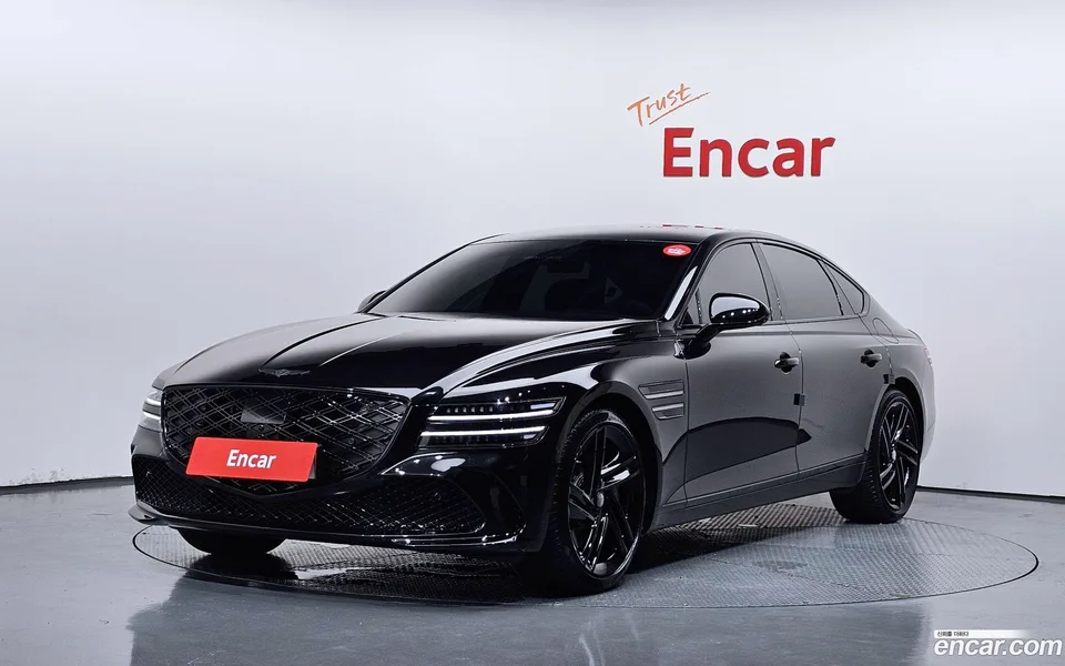 Genesis G80 2.5 AWD 2026 — photo 1, buy with delivery to Moscow