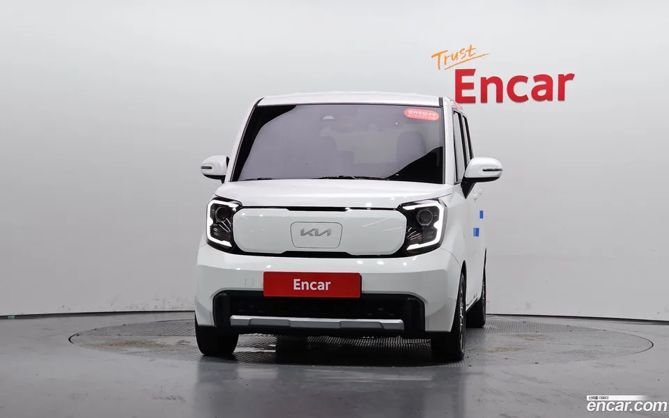 Kia Ray EV 2023 — thumbnail 3