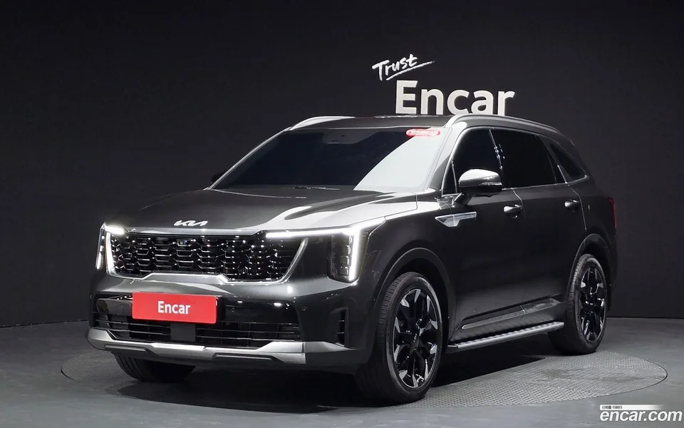 Kia Sorento 2.5T 2WD 2024 — photo 1, buy with delivery to Moscow