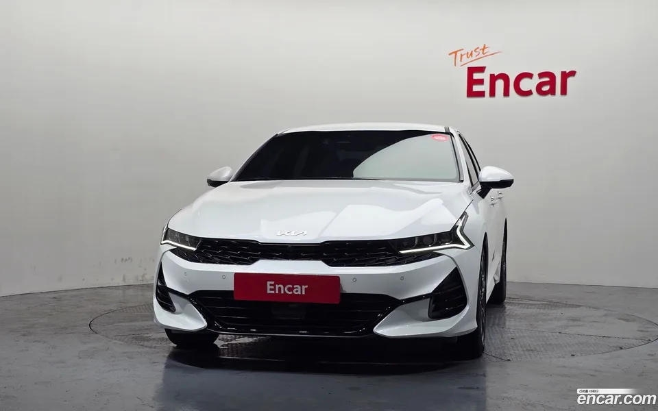 Kia K5 2.0 2022 — thumbnail 3