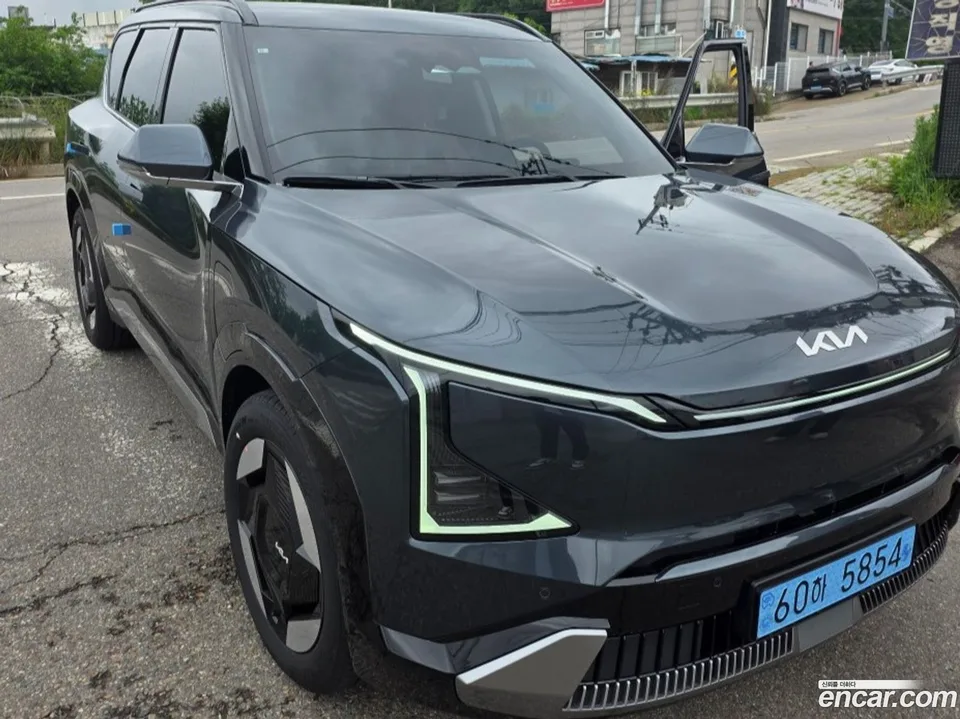 Kia EV5 2WD 2026 — thumbnail 3
