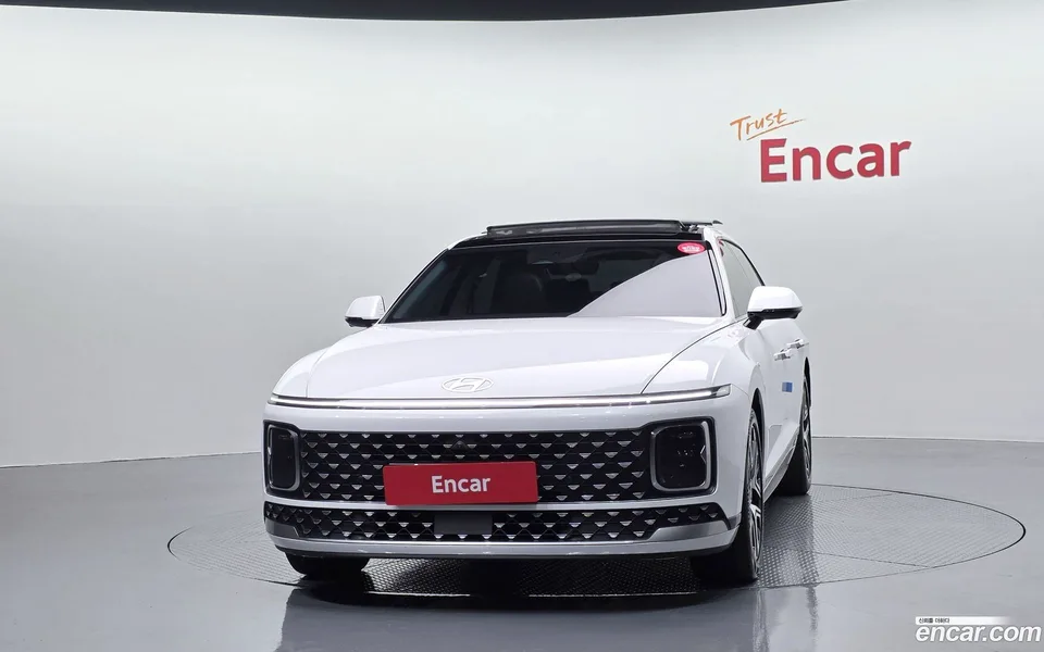 Hyundai Grandeur Hybrid 2023 — thumbnail 3