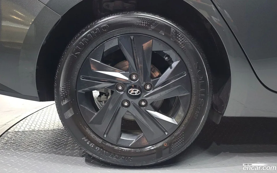 Hyundai Avante Hybrid 2022 — thumbnail 5