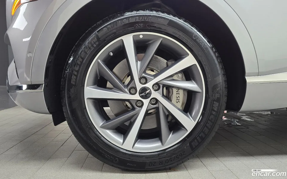 Genesis GV80 2.5T AWD 2025 — thumbnail 2