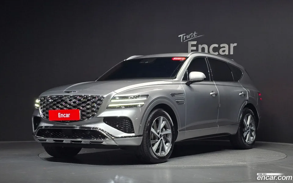 Genesis GV80 2.5T AWD 2025 — photo 1, buy with delivery to Moscow