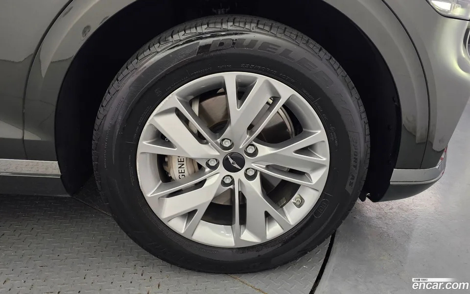 Genesis GV70 2.5T 2WD 2024 — thumbnail 5