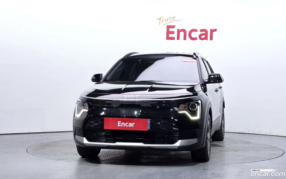 Kia Niro EV 2023 — thumbnail 3