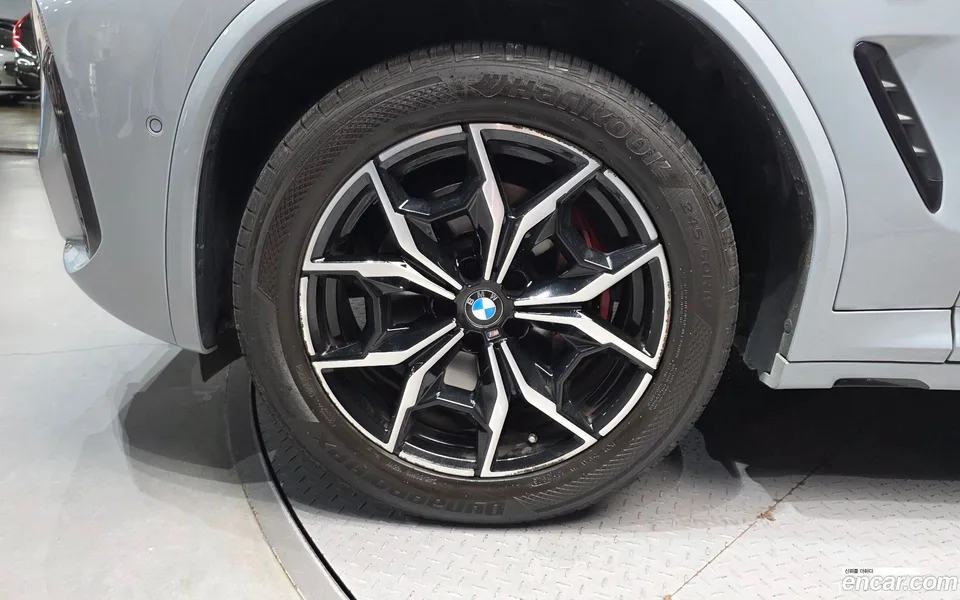 BMW X3 xDrive 20i M 2022 — thumbnail 2