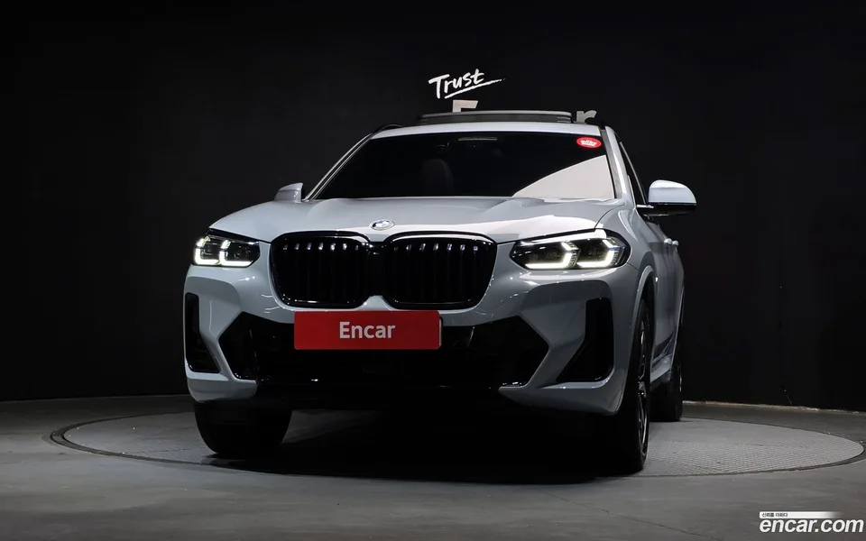 BMW X3 xDrive 20i M 2022 — thumbnail 3