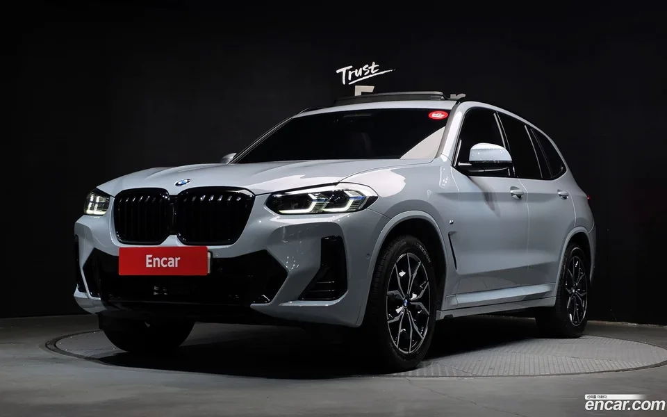 BMW X3 xDrive 20i M 2022 — photo 1, buy with delivery to Moscow