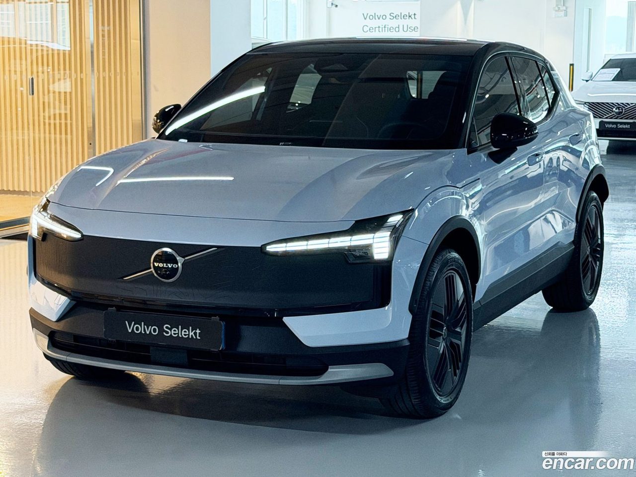 Volvo EX30 Cross Country 2025