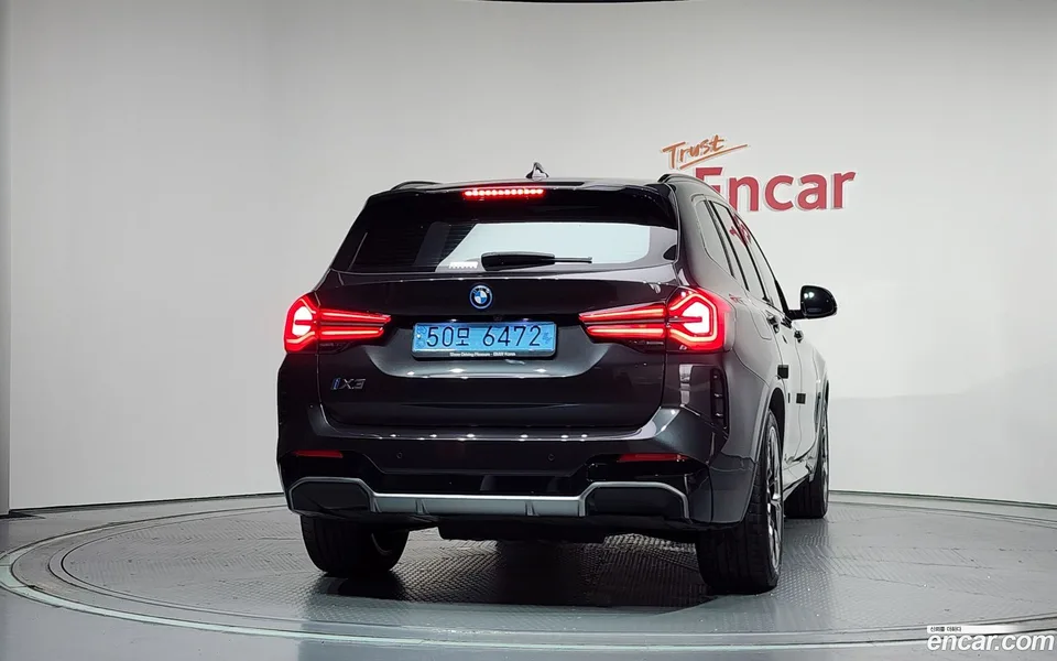 BMW iX3 M 2023 — миниатюра 4
