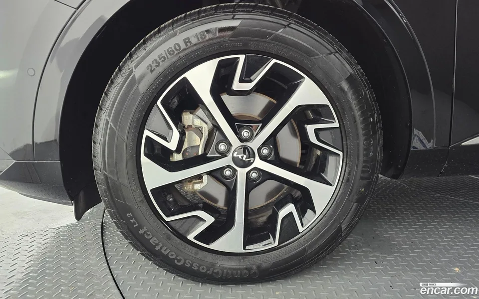 Kia Sportage Hybrid 2WD 2022 — thumbnail 2