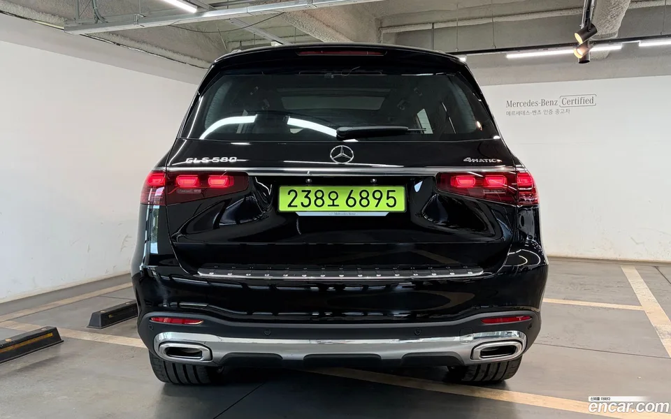 Mercedes-Benz GLS-Class GLS580 4MATIC 2025 — thumbnail 4