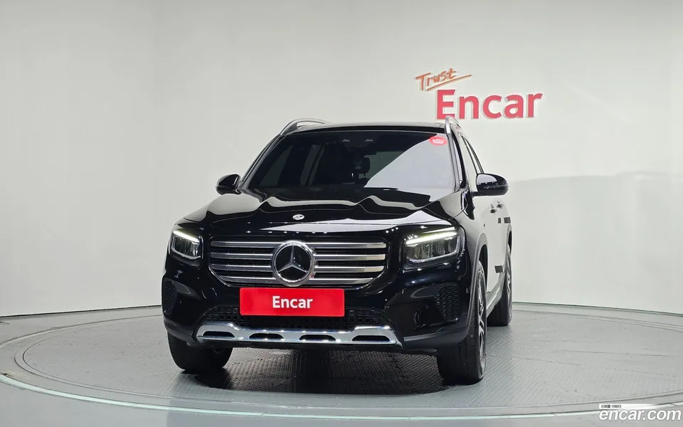 Mercedes-Benz GLB-Class GLB200 d 2024 — thumbnail 3