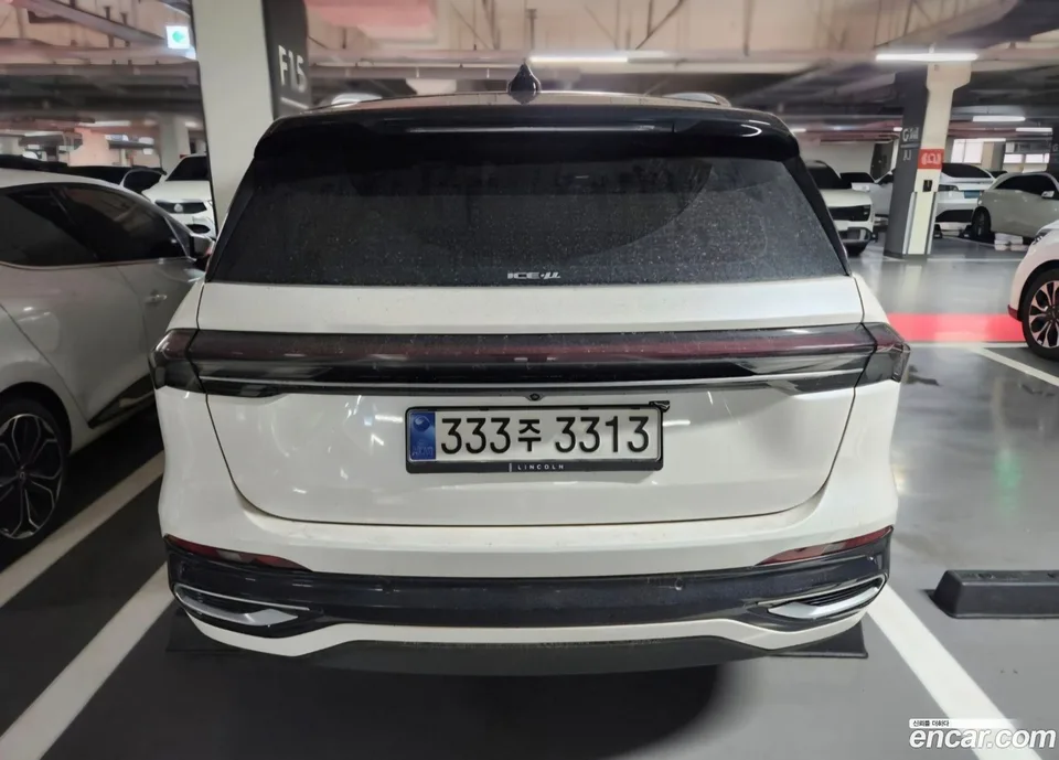 Lincoln Nautilus 2.0 AWD 2025 — миниатюра 3