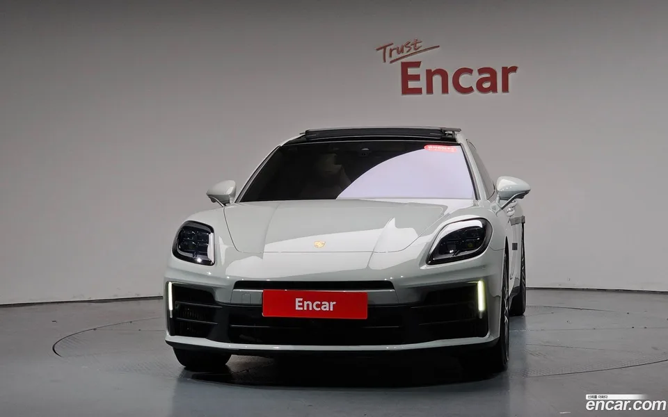 Porsche Panamera (976) 2.9 AWD E- 2025 — thumbnail 3