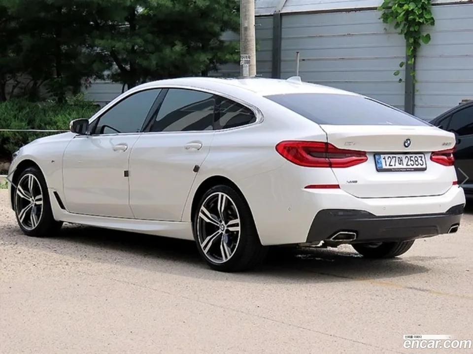 BMW 6 Series GT 630i xDrive M 2024 — thumbnail 3