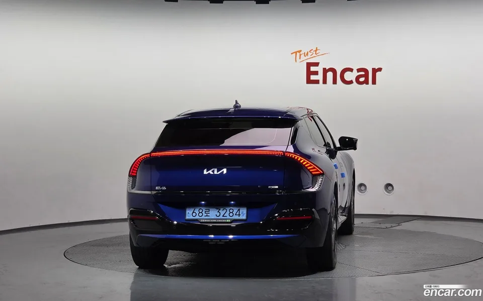 Kia EV6 4WD 2022 — thumbnail 4