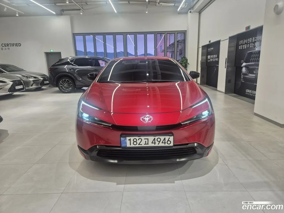 Toyota Prius 2.0 LE 2024 — thumbnail 3