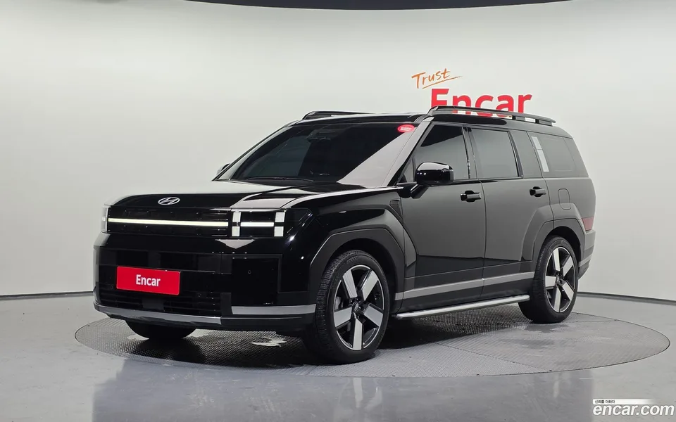 Hyundai SantaFe HEV 1.6 4WD 2023 — photo 1, buy with delivery to Moscow
