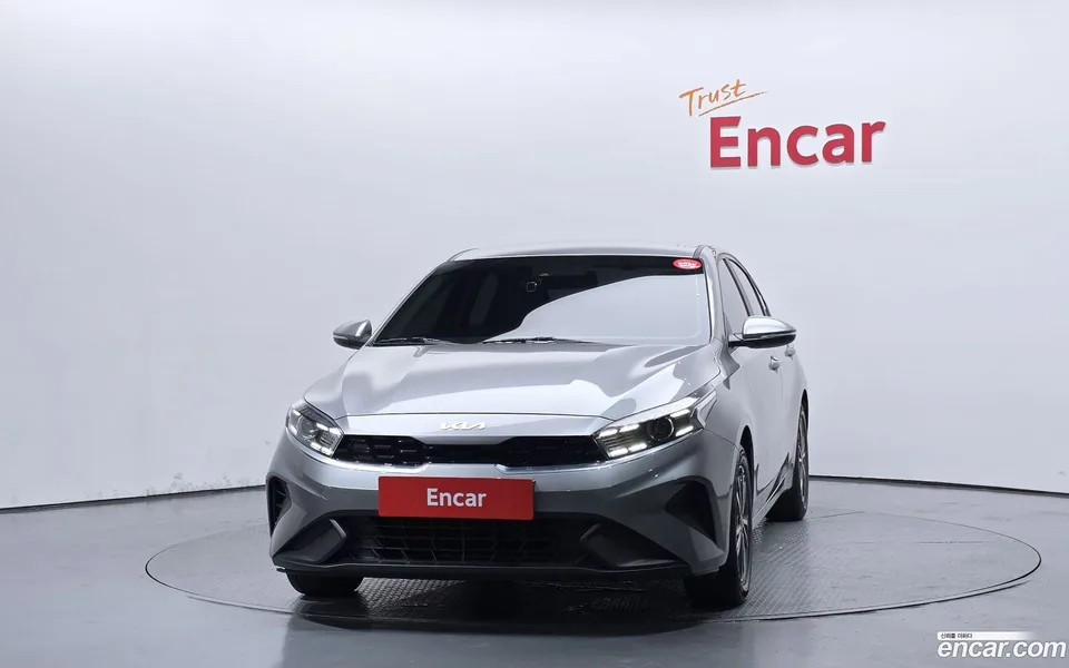 Kia K3 1.6 2023 — thumbnail 3