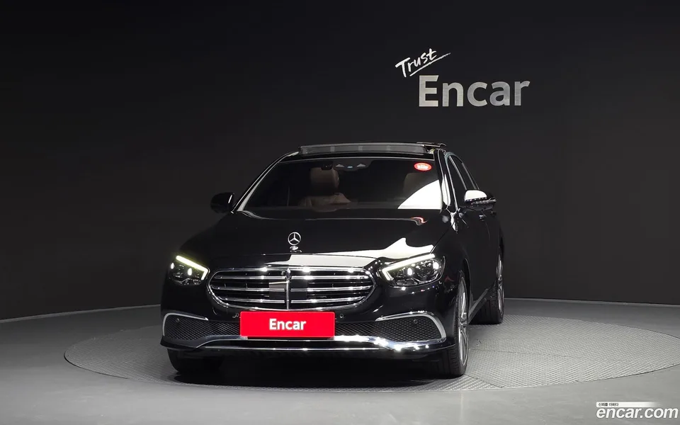 Mercedes-Benz E-Class E450 4MATIC 2022 — thumbnail 3