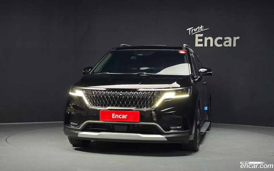 Kia Carnival 9 2022 — thumbnail 3