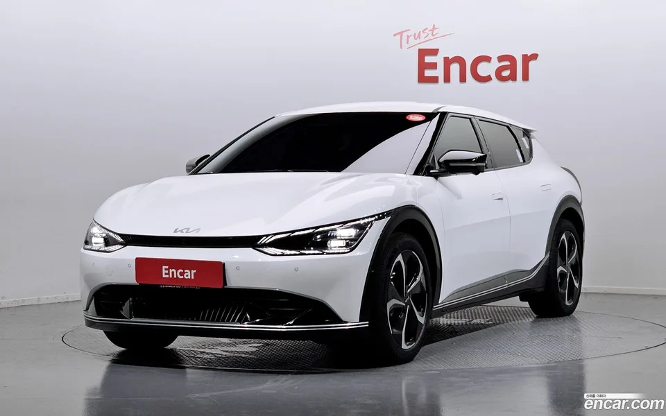 Kia EV6 2024 — photo 1, buy with delivery to Moscow