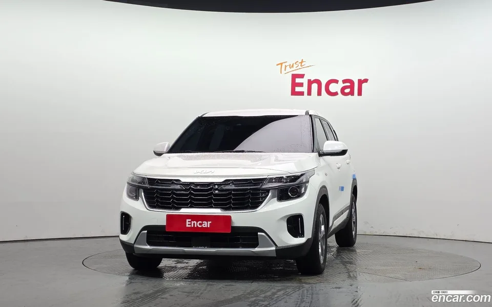 Kia Seltos 1.6 2WD 2023 — thumbnail 3