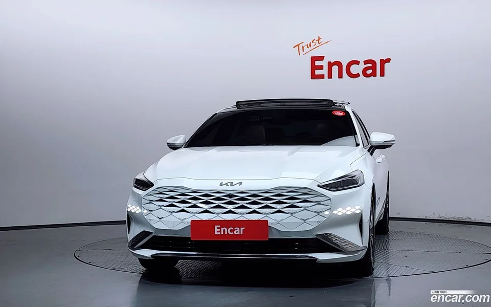 Kia K8 Hybrid 2022 — thumbnail 3